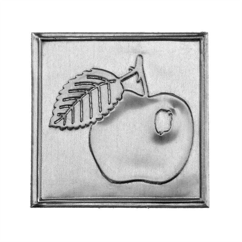 Etykieta cynowa „Jabłko”, kwadratowa, metalowa, srebrna Etykieta cynowa „Jabłko”, kwadratowa, metalowa, srebrna
